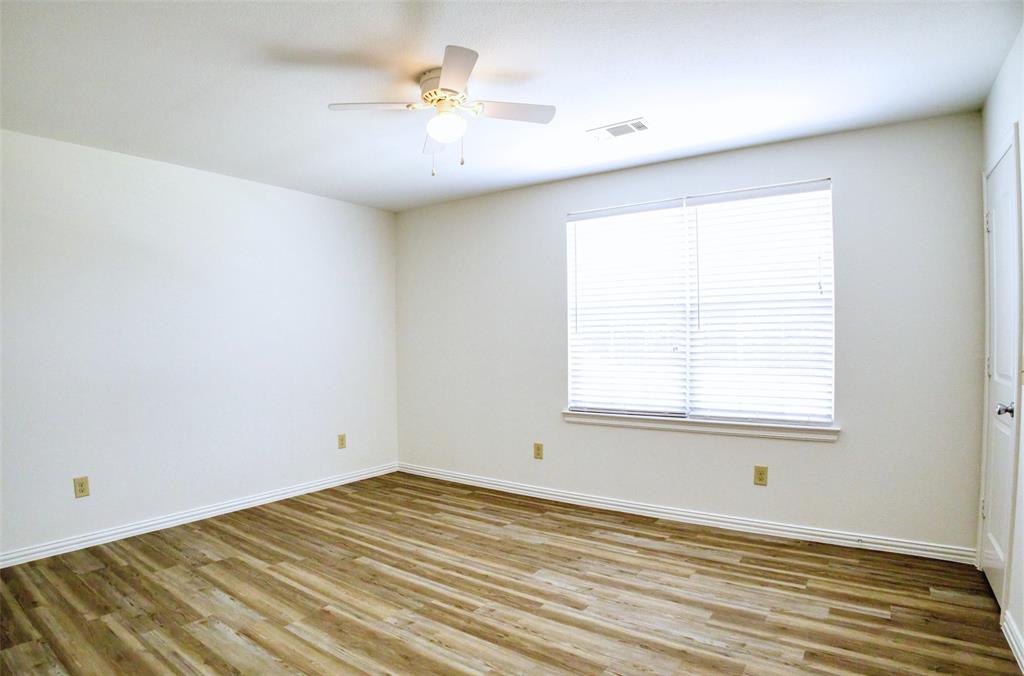 1708 South Waco Street Van Alstyne, TX 75495 - Photo 23 of 33