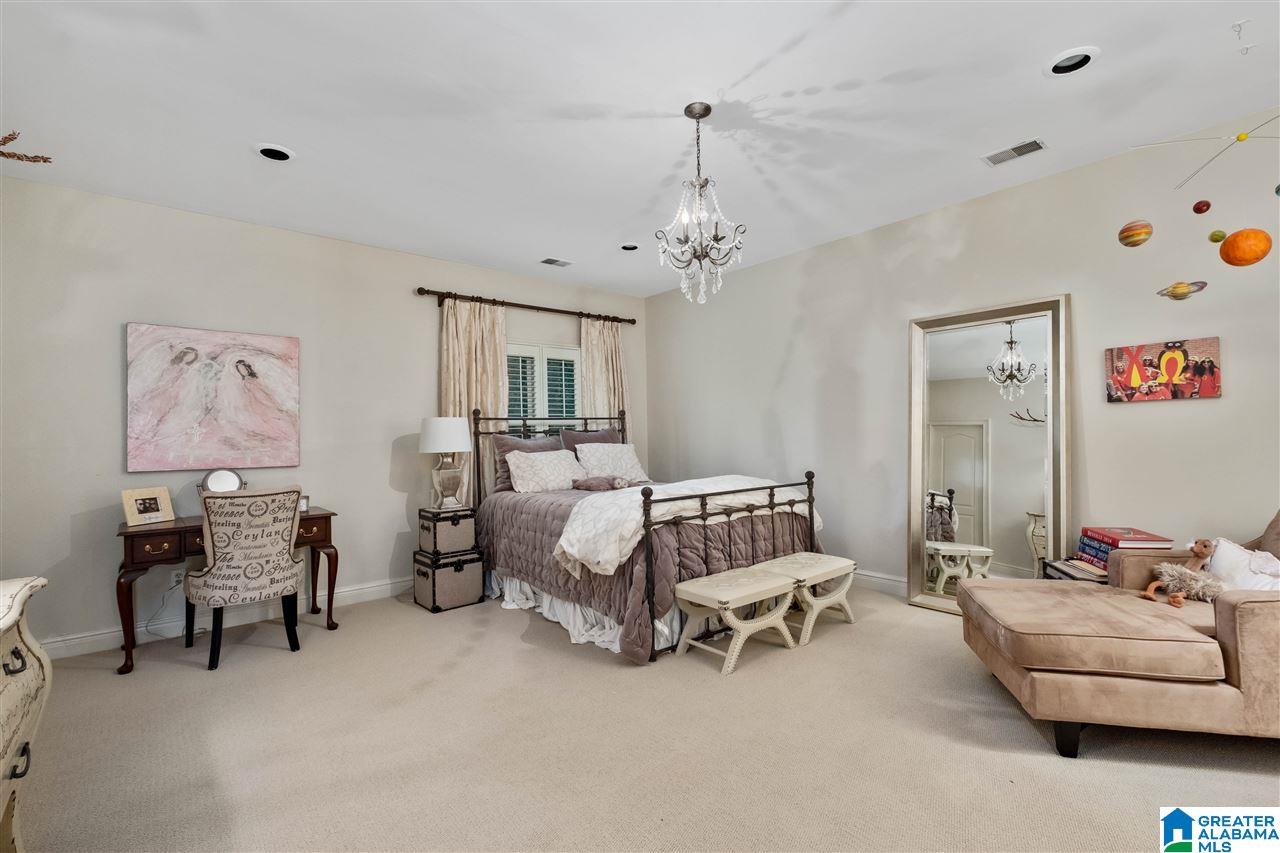 2209 Longleaf Boulevard Birmingham, AL 35243 - Photo 38 of 50