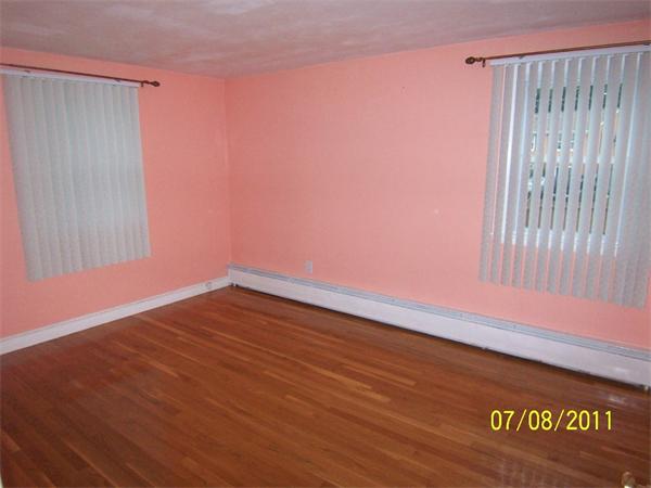 13 Albert Road Peabody, MA 01960 - Photo 13 of 21 Gallery Image 13