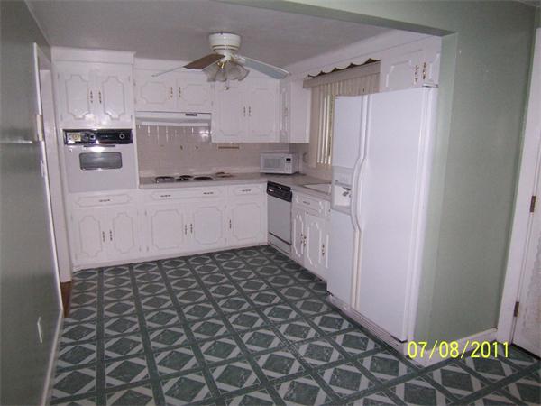 13 Albert Road Peabody, MA 01960 - Photo 6 of 21 Gallery Image 6