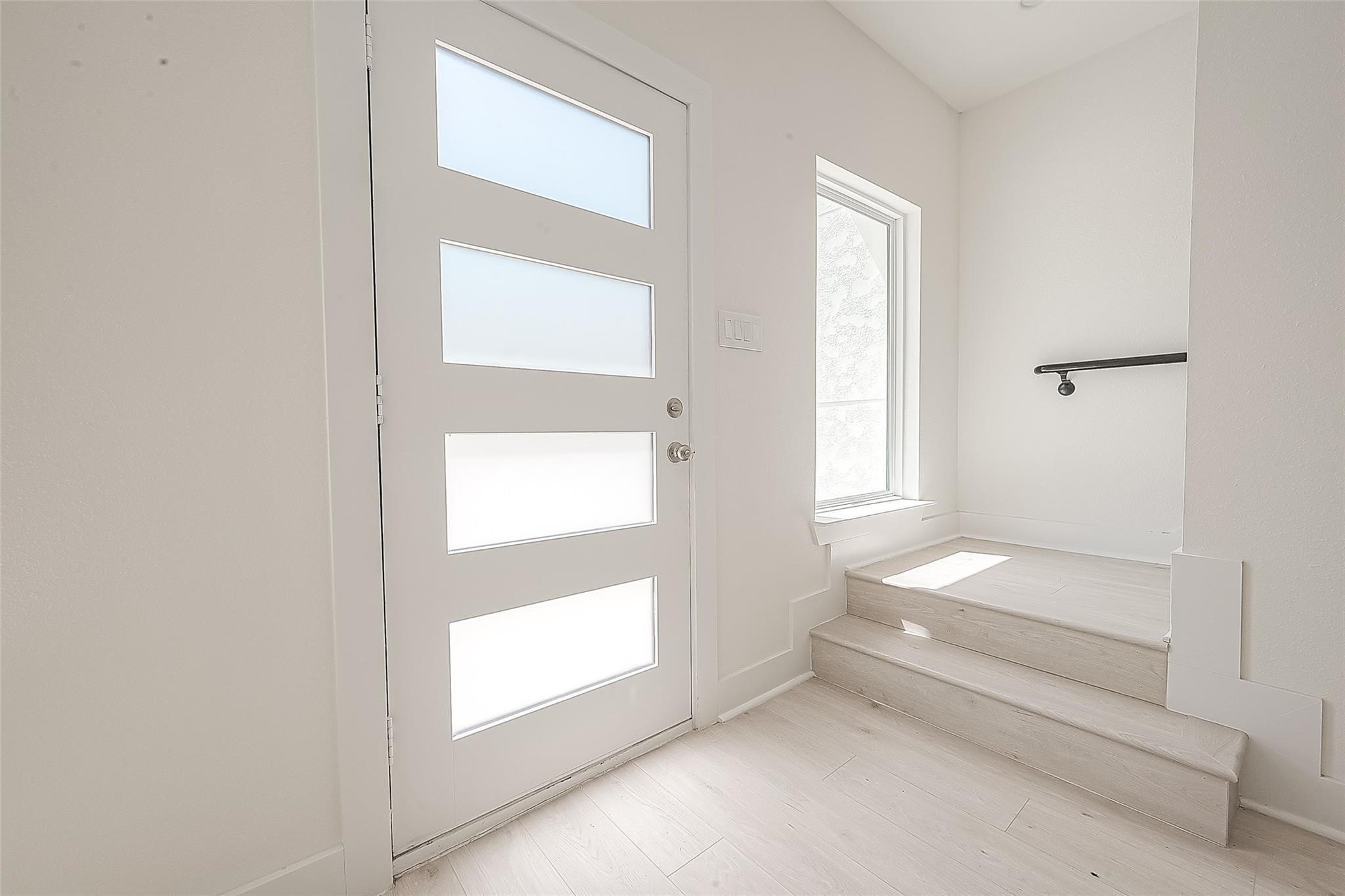 4135 Mallow Street, Unit A Houston, TX 77051 - Photo 3 of 12 a view of room with window