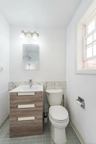 $390,000 | 222-17 69th Avenue, Unit 17A | Oakland Gardens