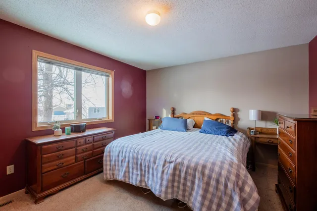 $394,900 | 2100 Taylor Court, Northfield, MN 55057