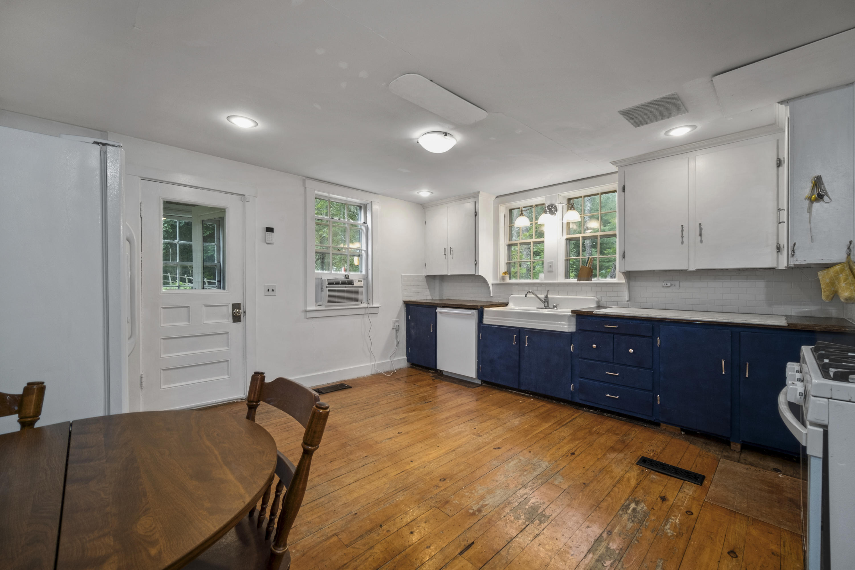 458 Camden Road Hope, ME 04847 - Photo 6 of 35 32- 458 Camden Road - Hope - JAC