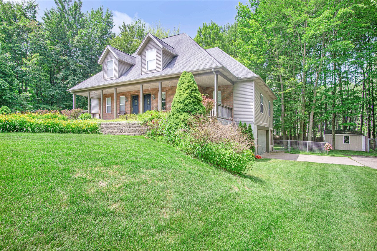 18501 148th Avenue Spring Lake, MI 49456 - Photo 17 of 33