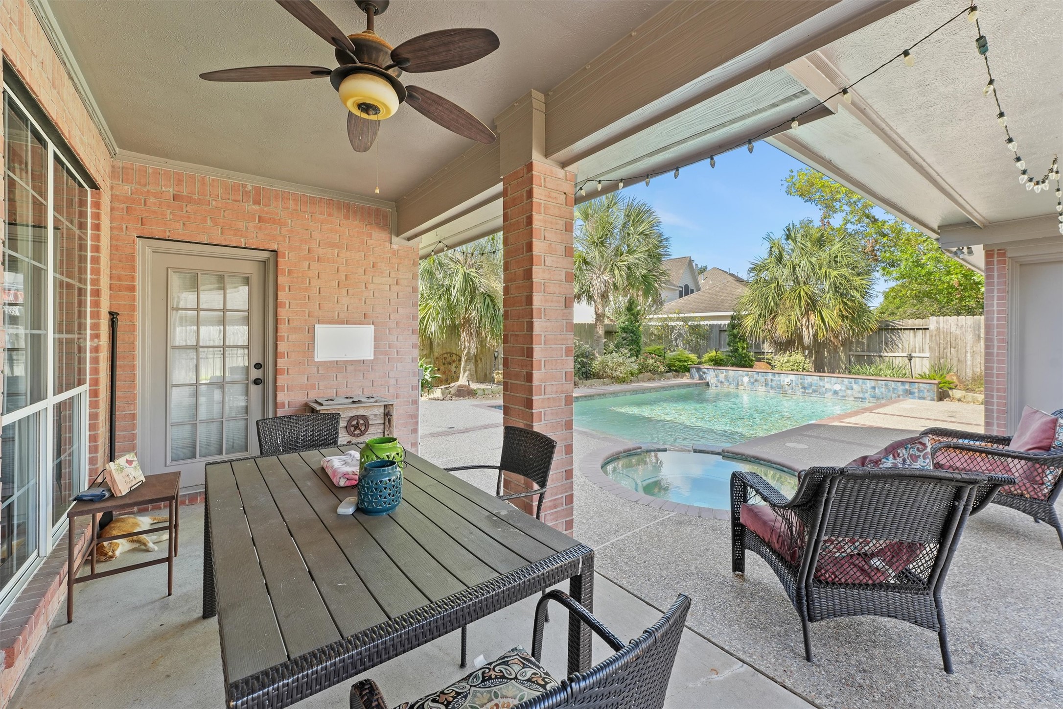 3006 Rothbury Drive Pearland, TX 77584 - Photo 23 of 28 Covered back patio