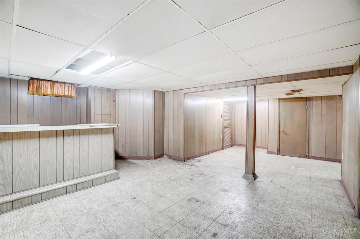 1402 Yankee Road Middletown, OH 45044 - Photo 24 of 35 Gallery Image 24