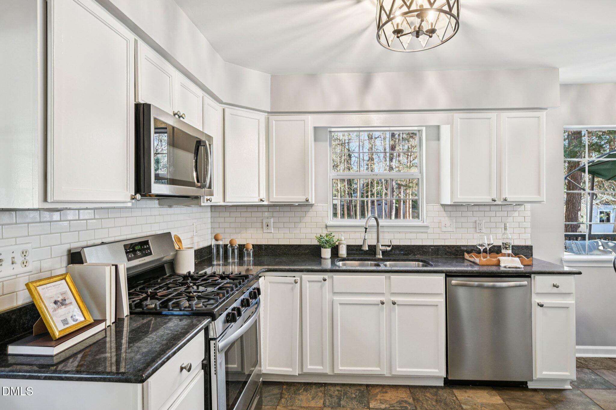 4201 Farrington Road Durham, NC 27707 - Photo 16 of 64 18-web-or-mls-Farrington Rd-S1712-018