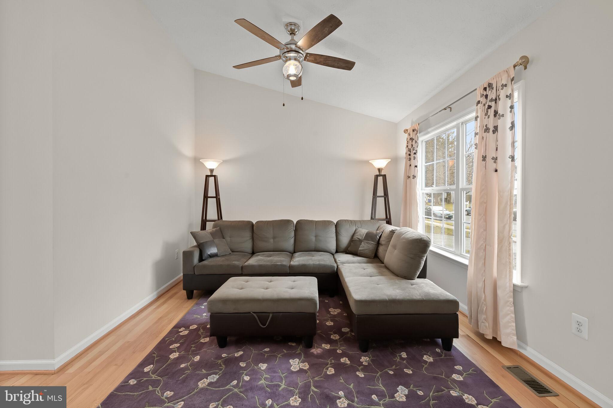 1178 Codorus Street Frederick, MD 21702 - Photo 4 of 46 Living Room | Hardwood Floors | Vaulted Ceilings