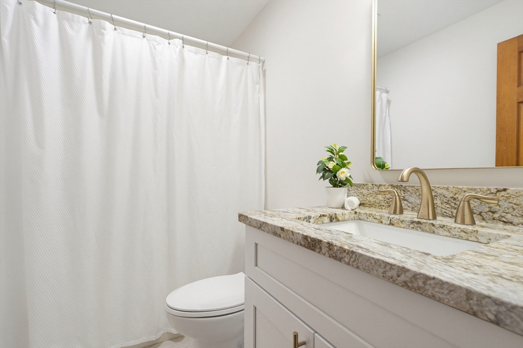 3 Charnock Circle Rutland, MA 01543 - Photo 11 of 33