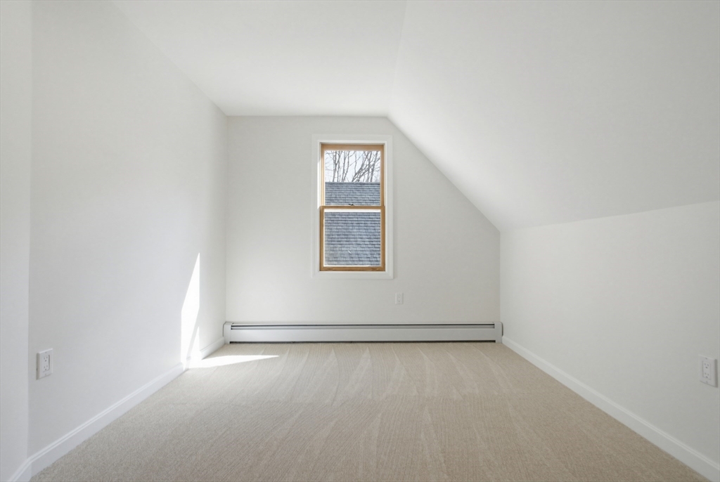 3 Charnock Circle Rutland, MA 01543 - Photo 19 of 33