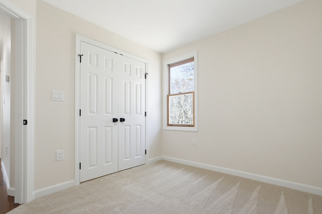 3 Charnock Circle Rutland, MA 01543 - Photo 21 of 33