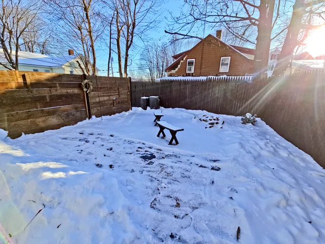 $290,000 | 6 Flagg Street, Augusta, ME 04330