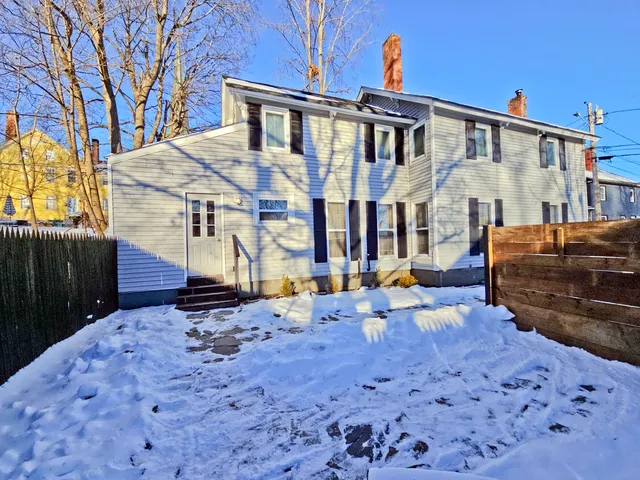 $290,000 | 6 Flagg Street, Augusta, ME 04330