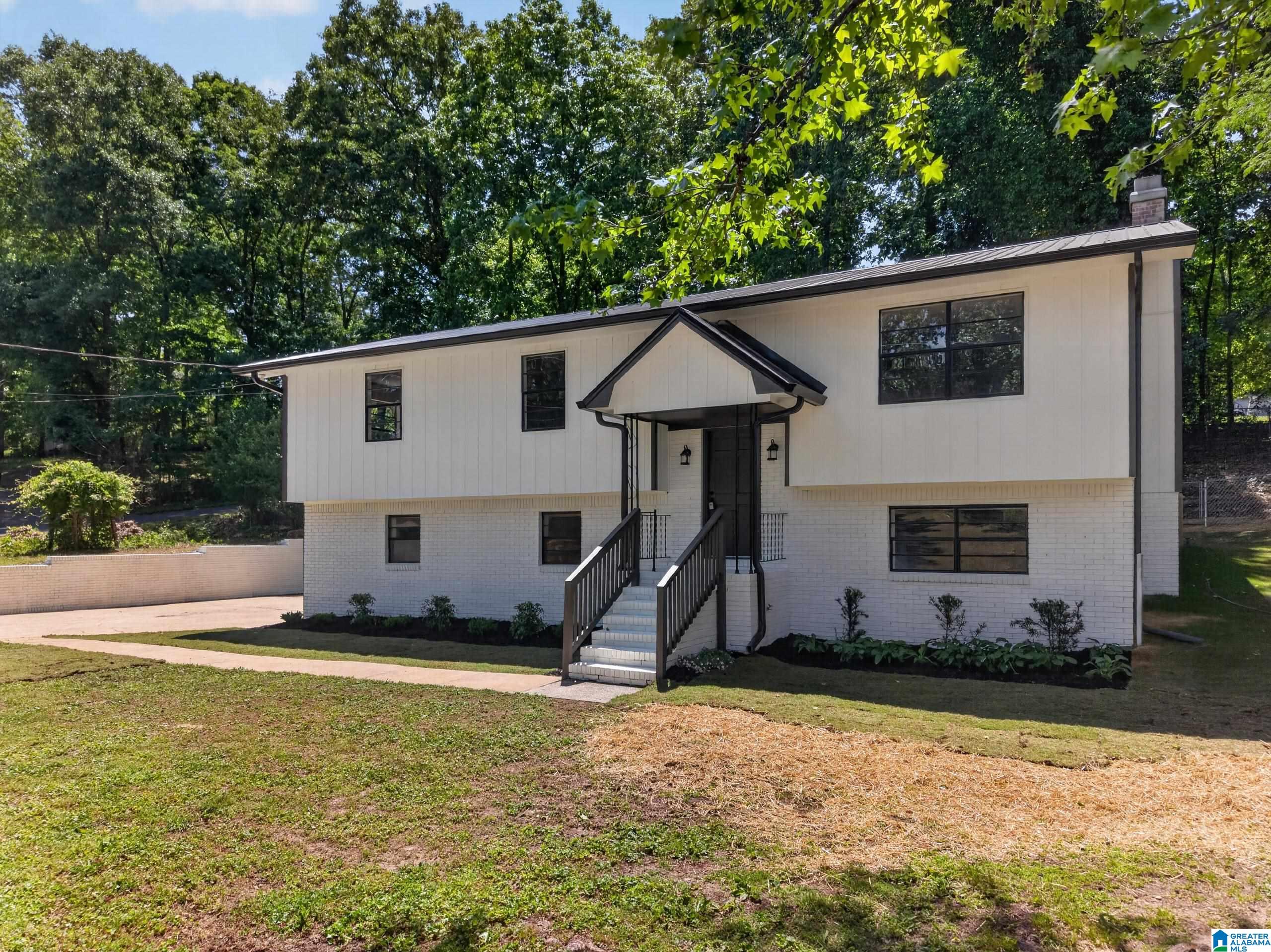 418 Hilltop Road Weaver, AL 36277 - Photo 8 of 42