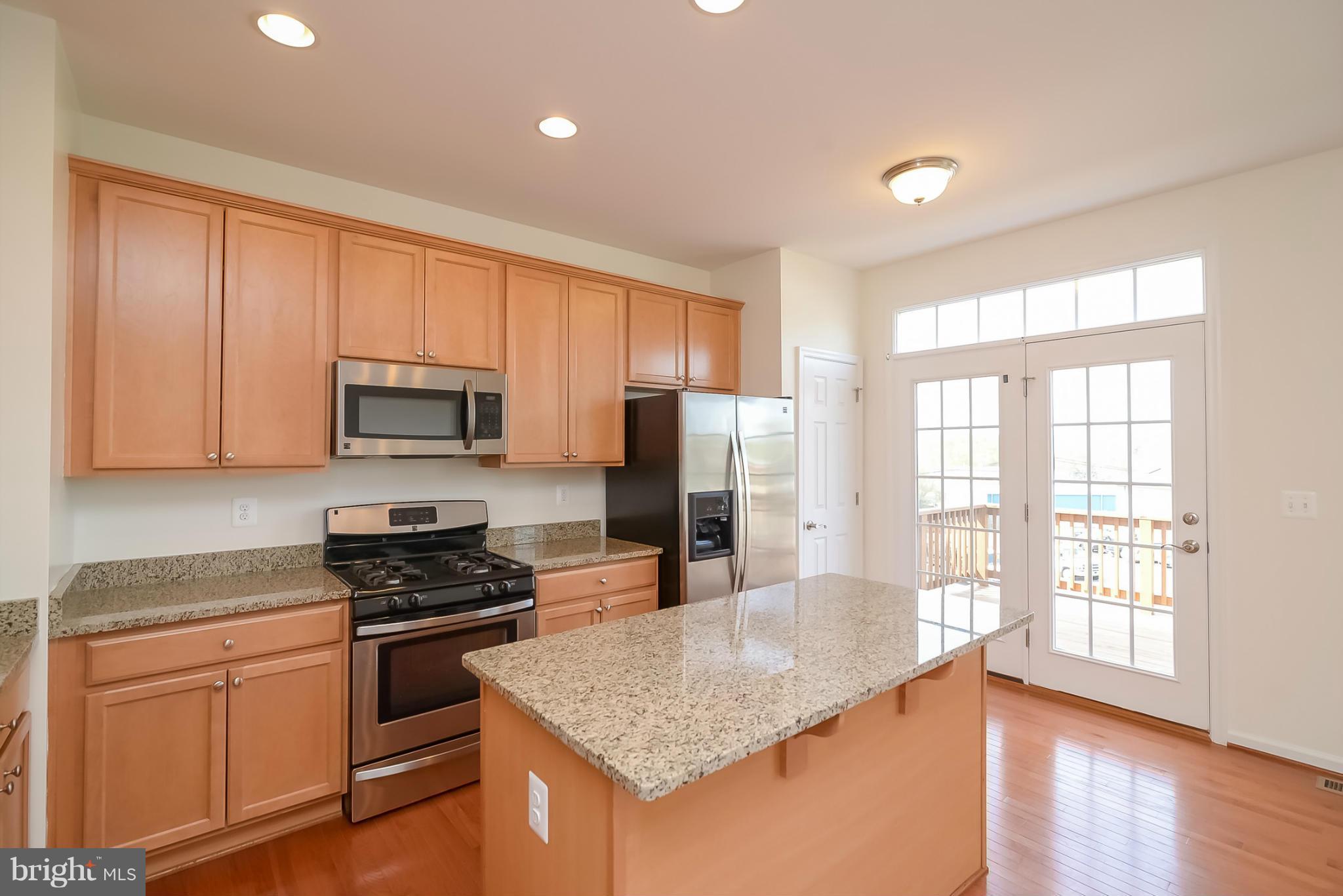 17680 Possum Point Road Dumfries, VA 22026 - Photo 3 of 30 Kitchen