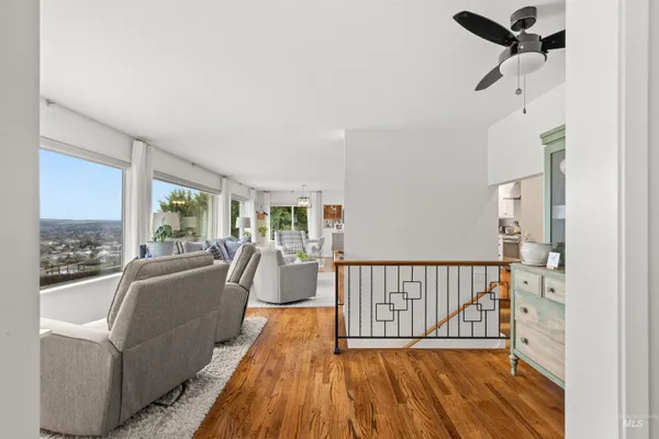 $898,000 | 1744 Valleyview Drive, Clarkston, WA 99403