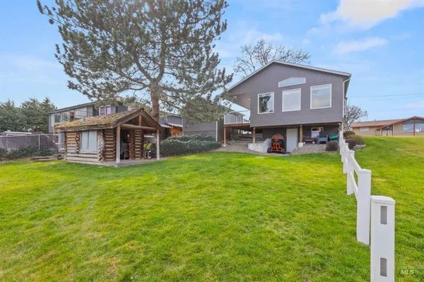 $898,000 | 1744 Valleyview Drive, Clarkston, WA 99403