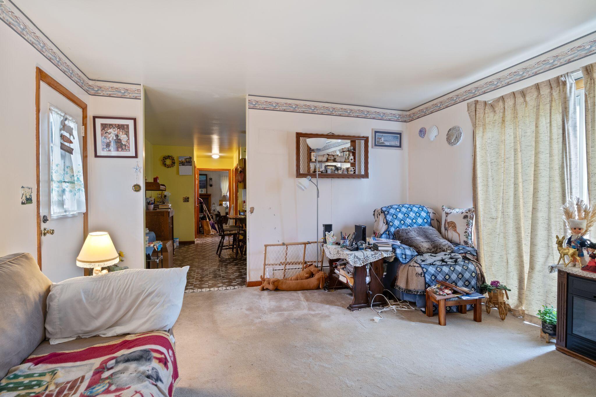 2 Old Chases Pond Road York, ME 03909 - Photo 12 of 26 Family Room 4 05062026