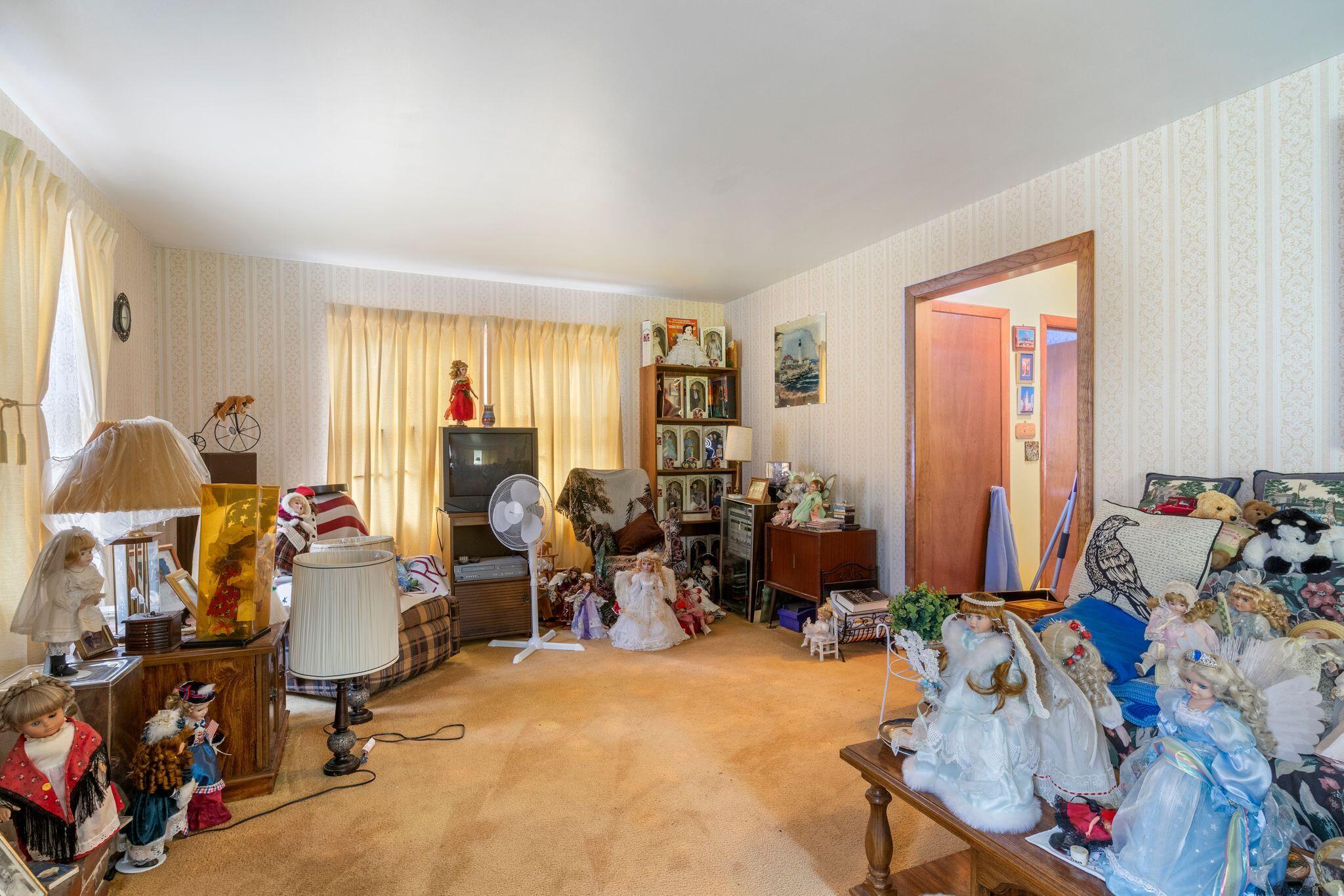 2 Old Chases Pond Road York, ME 03909 - Photo 7 of 26 Living Room 2 05062026