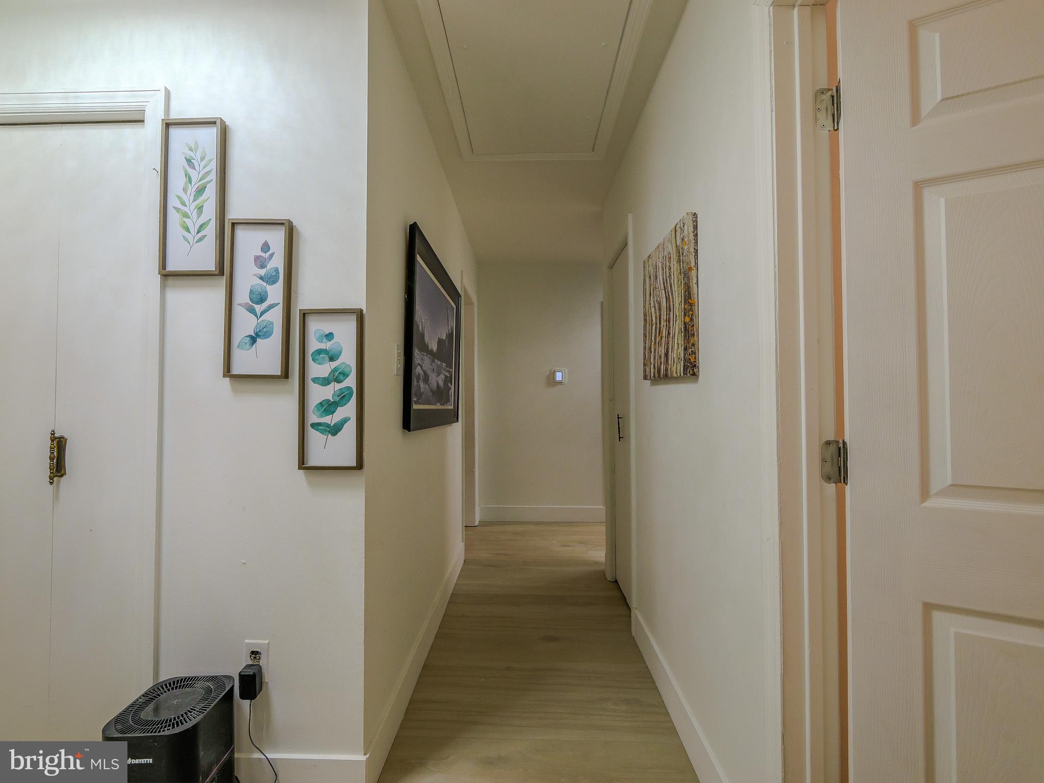 38 Pendleton Court New Castle, DE 19720 - Photo 26 of 57 Hallway
