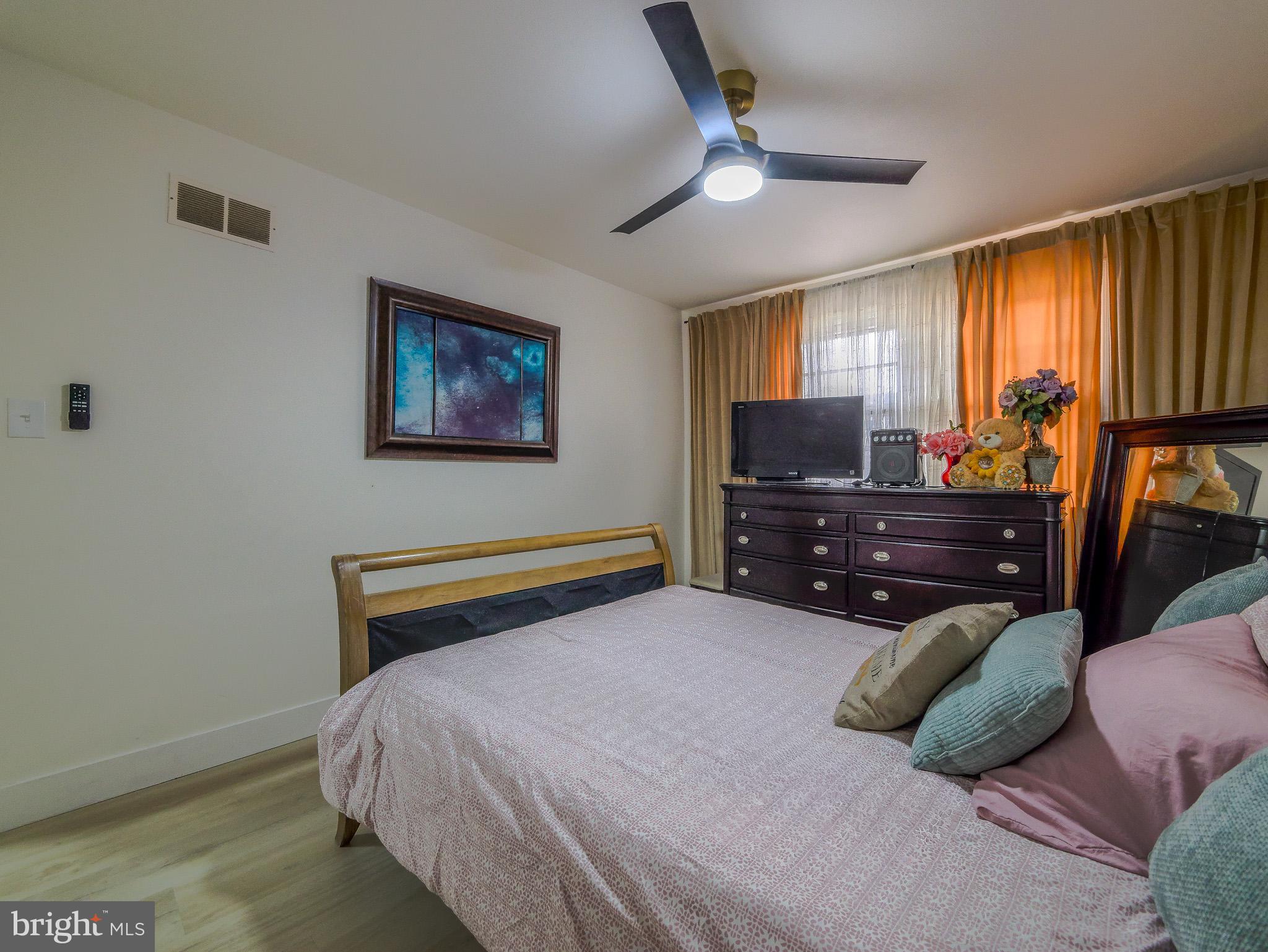 38 Pendleton Court New Castle, DE 19720 - Photo 29 of 57 Primary Bedroom
