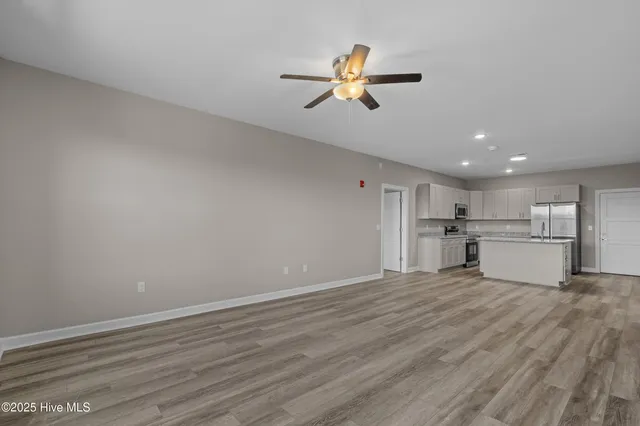 $1,450 | 2272 Dolphin Shores Drive Southwest, Unit 408, Supply, NC 28462