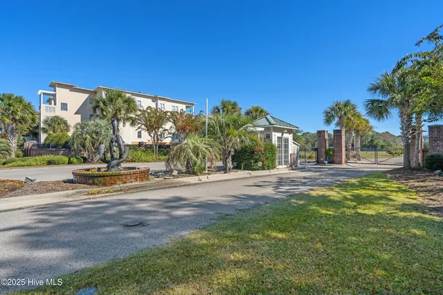 $1,450 | 2272 Dolphin Shores Drive Southwest, Unit 408, Supply, NC 28462