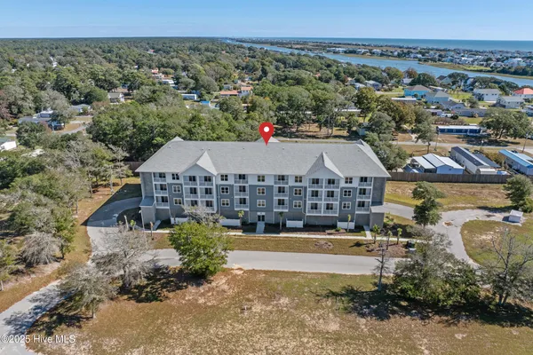 $1,550 | 2272 Dolphin Shores Drive Southwest, Unit 406, Supply, NC 28462