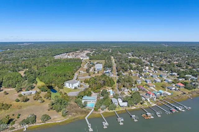 $1,450 | 2272 Dolphin Shores Drive Southwest, Unit 408, Supply, NC 28462