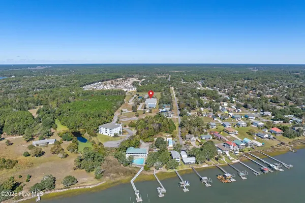 $1,550 | 2272 Dolphin Shores Drive Southwest, Unit 406, Supply, NC 28462