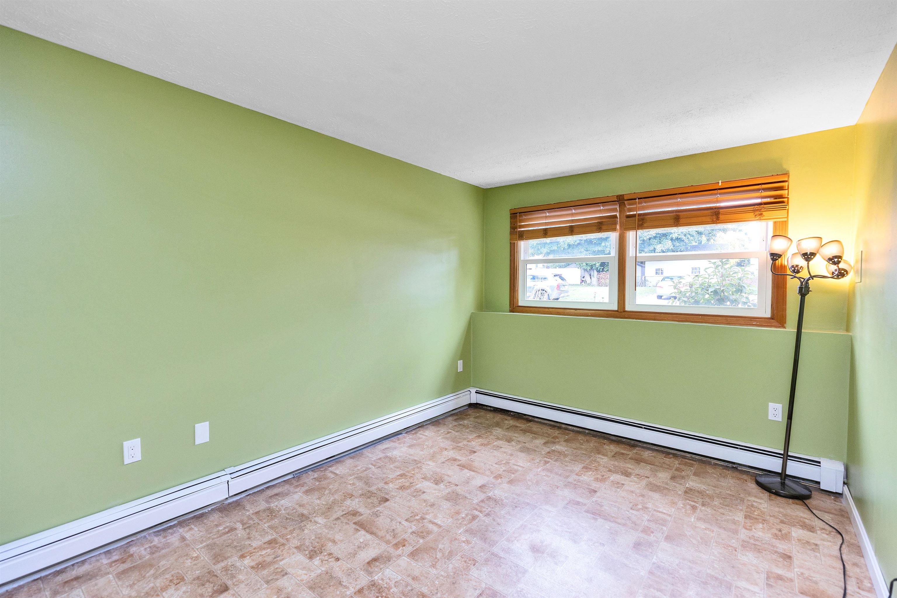 244 Porter Street, Unit 2 Manchester, NH 03103 - Photo 23 of 42 Gallery Image 23