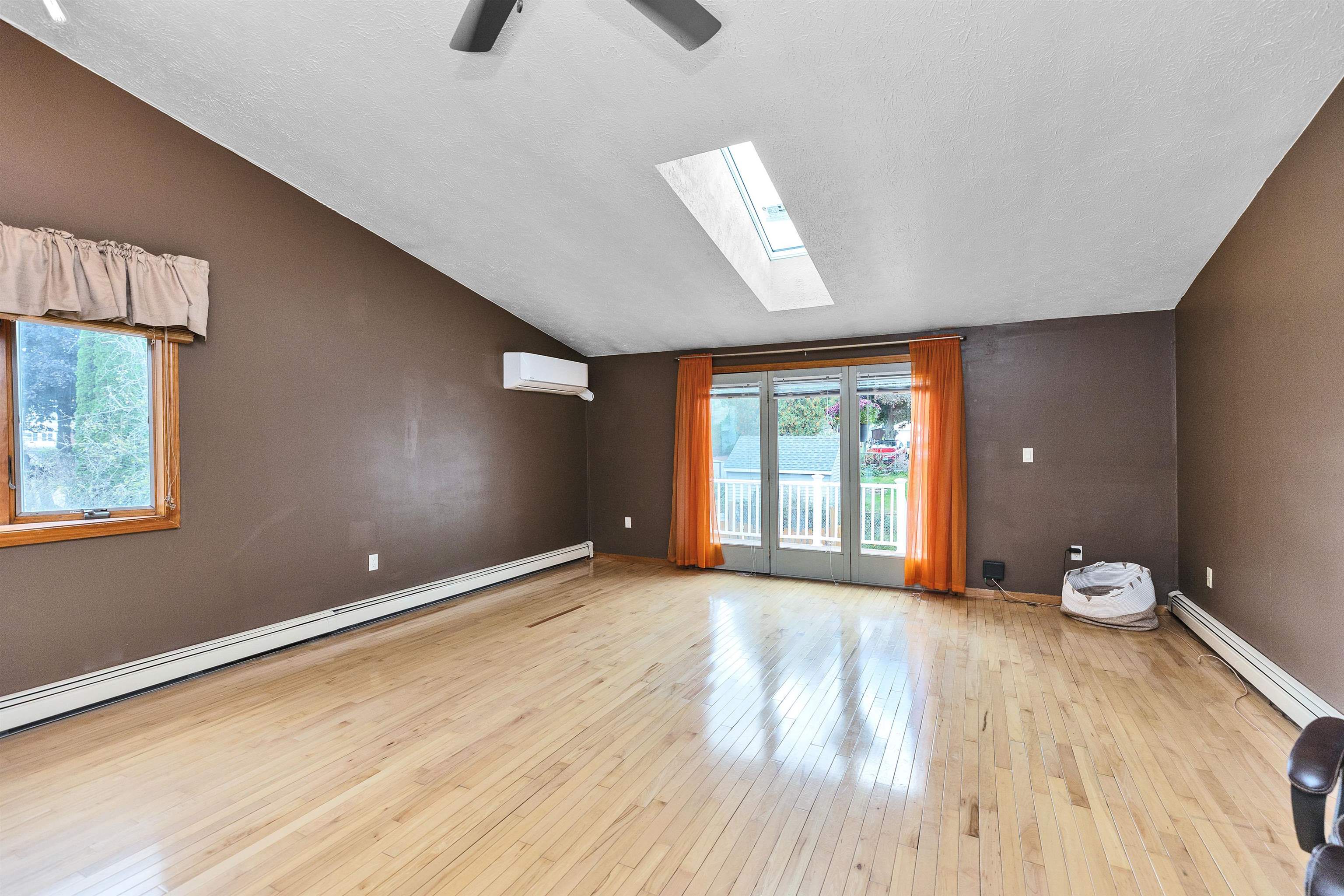 244 Porter Street, Unit 2 Manchester, NH 03103 - Photo 9 of 42 Gallery Image 9