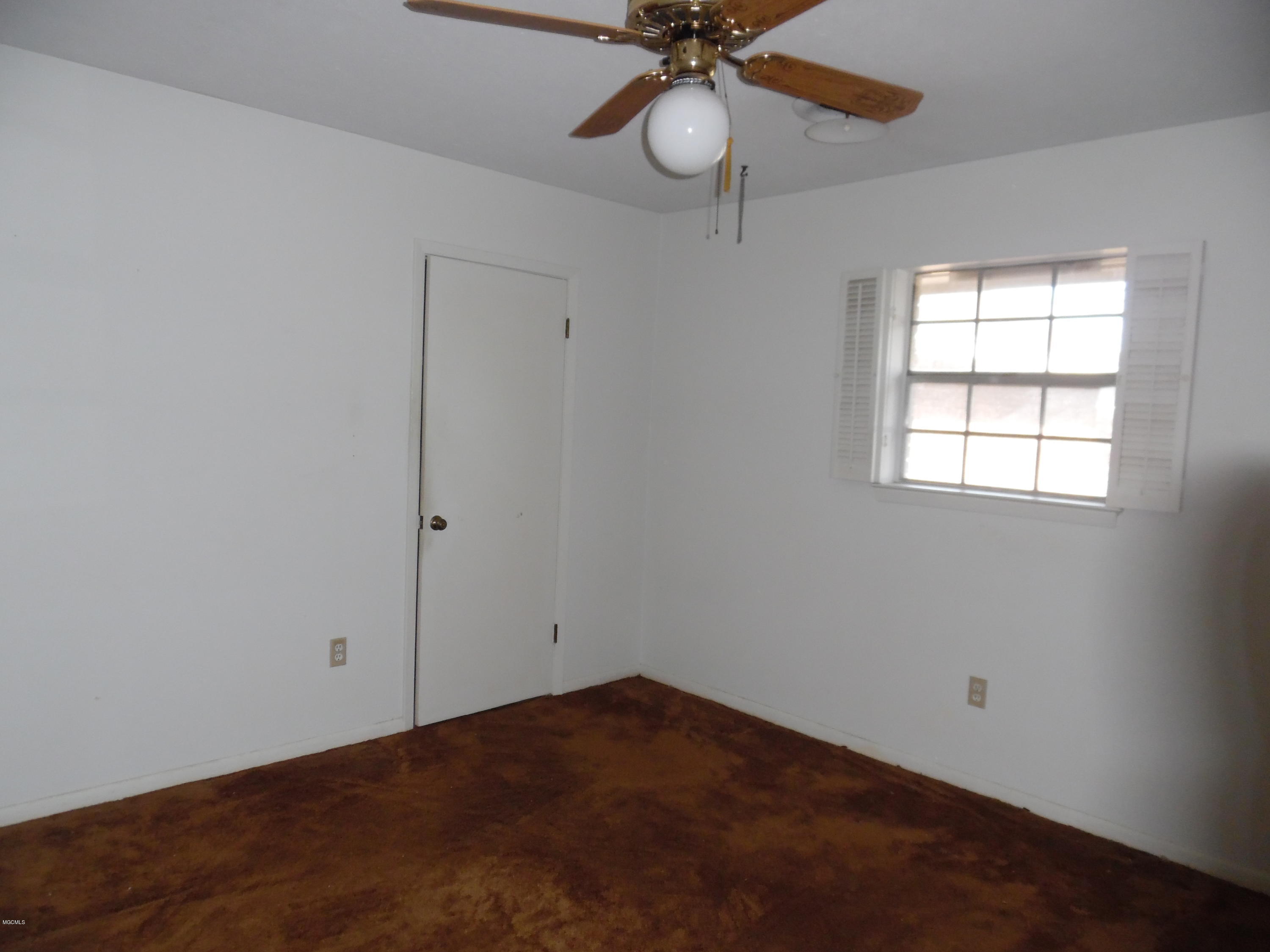 3216 Nottingham Road Ocean Springs, MS 39564 - Photo 12 of 14 SAM_0096