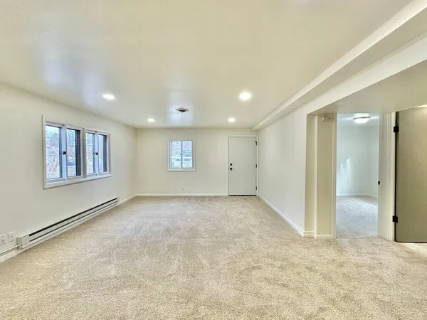 $400,000 | 610 Clyde Street, Stoughton, WI 53589