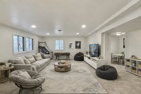 $400,000 | 610 Clyde Street, Stoughton, WI 53589