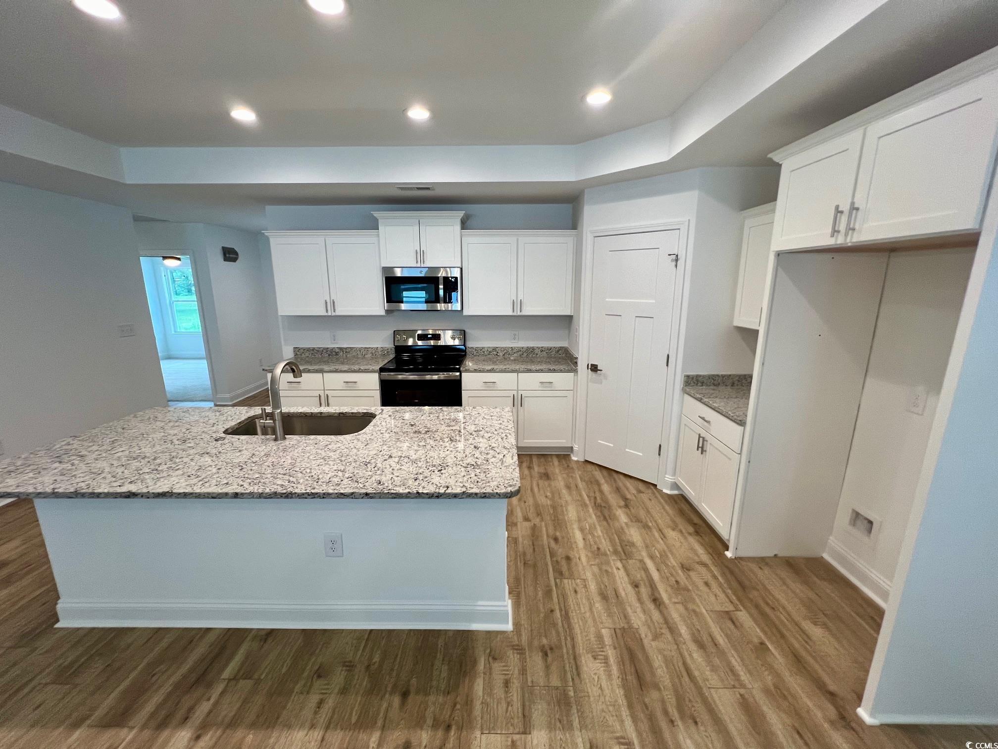 2940 Springdale Drive Loris, SC 29569 - Photo 6 of 22 Gallery Image 6