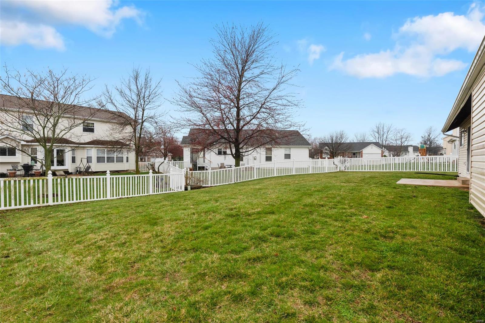 522 Calumet Ranch Trail O'Fallon, MO 63376 - Photo 19 of 21 Gallery Image 19