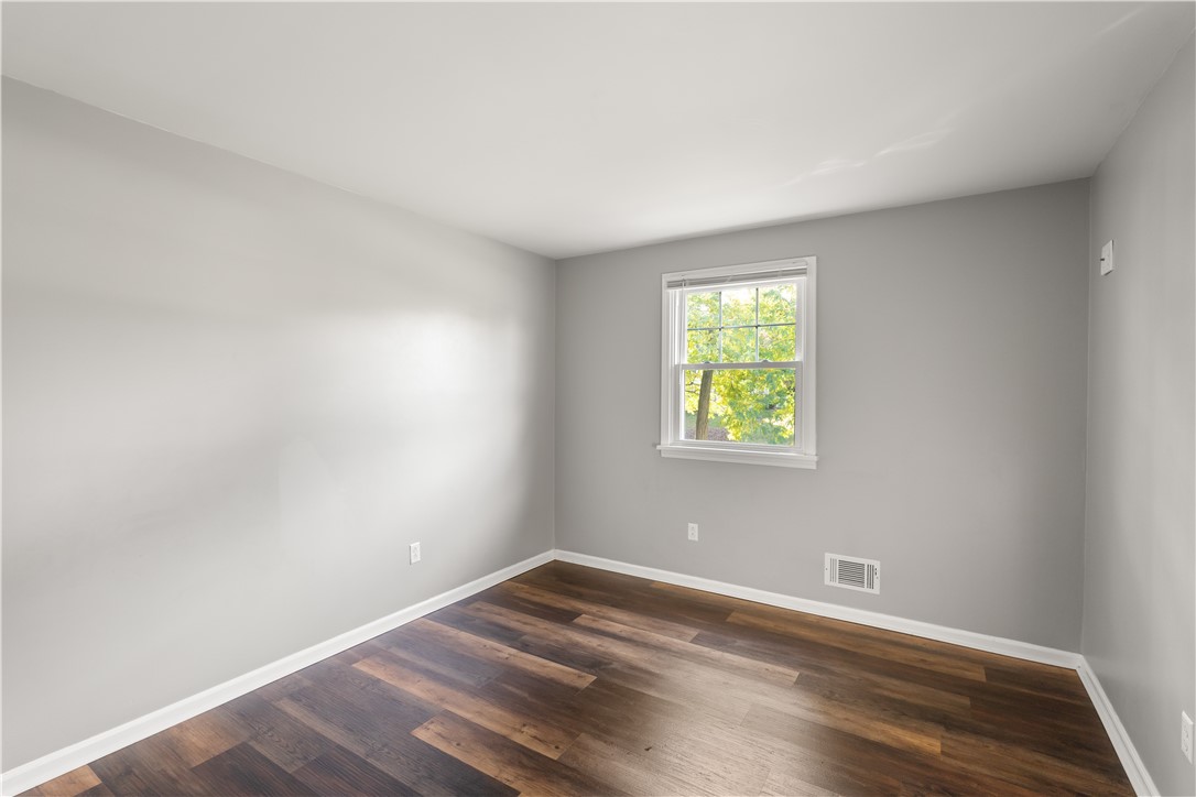 802 Klem Road Webster, NY 14580 - Photo 21 of 38