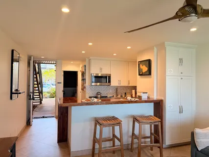 $699,000 | 3701 Lower Honoapiilani Road, Unit 103, Lahaina, HI 96761