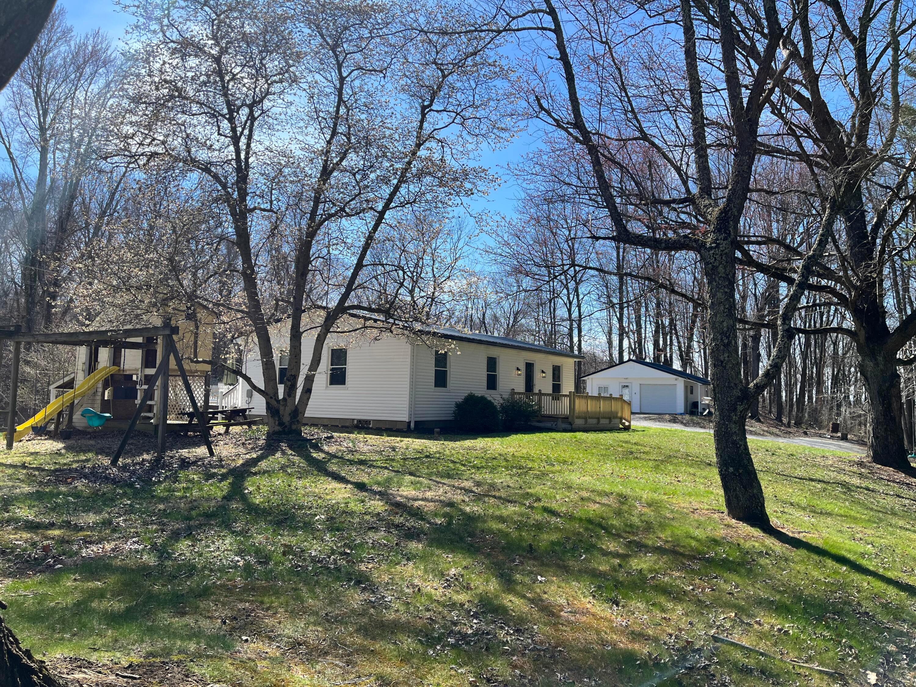 3301 Meister Road Southwest Lancaster, OH 43130 - Photo 7 of 49 side view