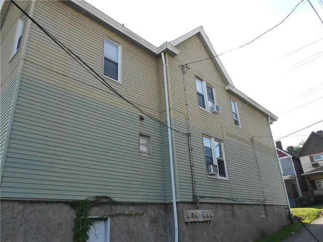 $750 | 219 5th Street, Unit 1, Dravosburg, PA 15034