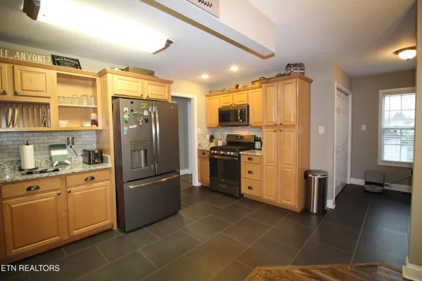 $475,000 | 315 Fox Hunters Court, Powell, TN 37849