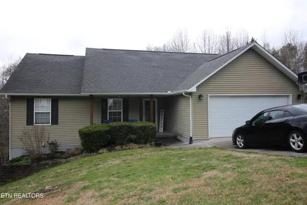 $475,000 | 315 Fox Hunters Court, Powell, TN 37849