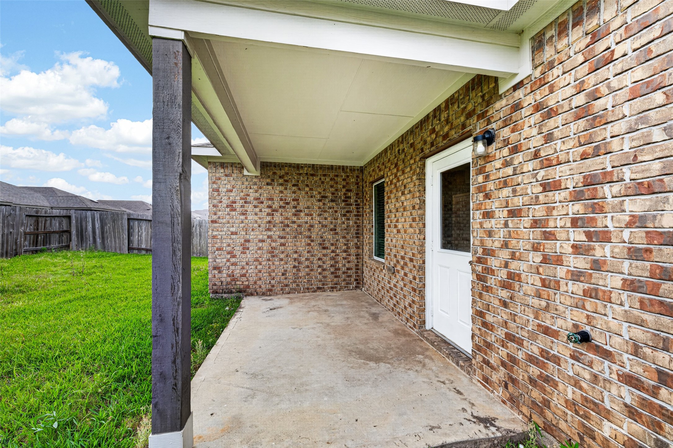 2429 Abbot Brk Drive Rosharon, TX 77583 - Photo 35 of 43