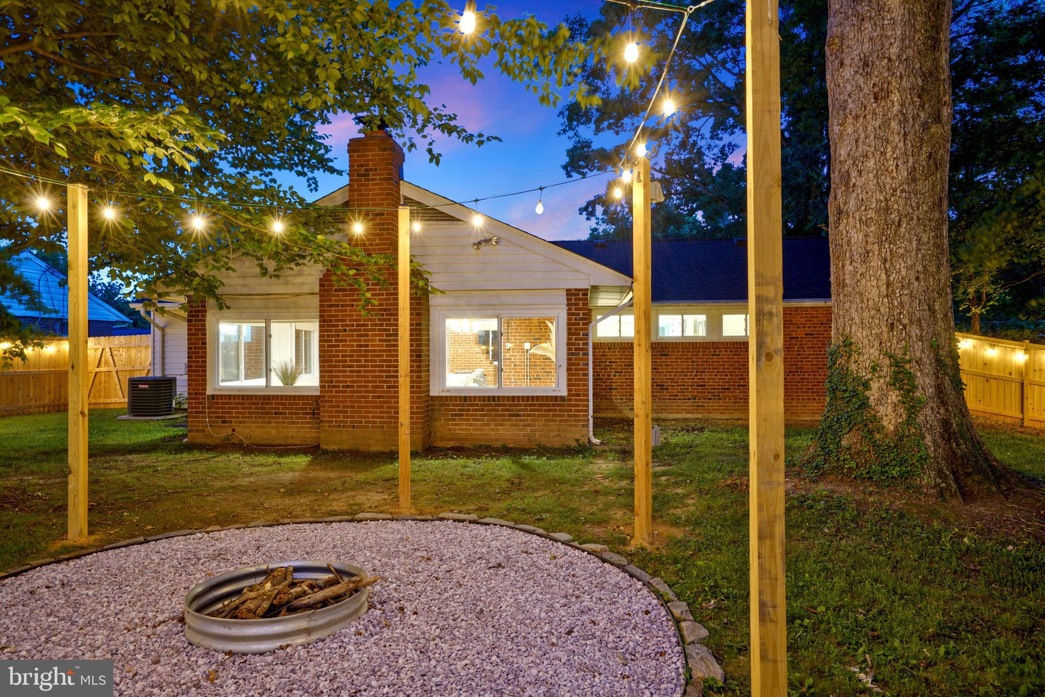 7311 Exmore Street Springfield, VA 22150 - Photo 56 of 70 Great for spot for family and friends to gather!