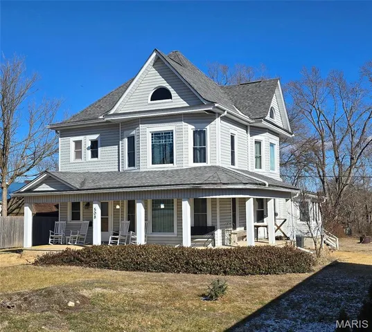 $185,000 | 508 South Grand Avenue, Houston, MO 65483