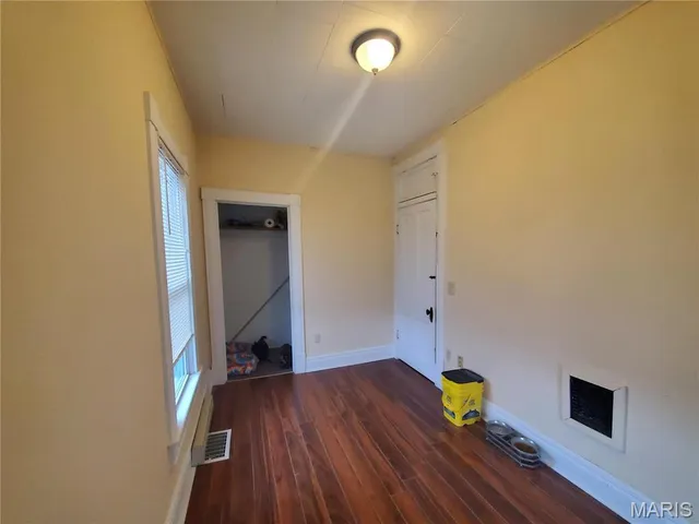 $185,000 | 508 South Grand Avenue, Houston, MO 65483