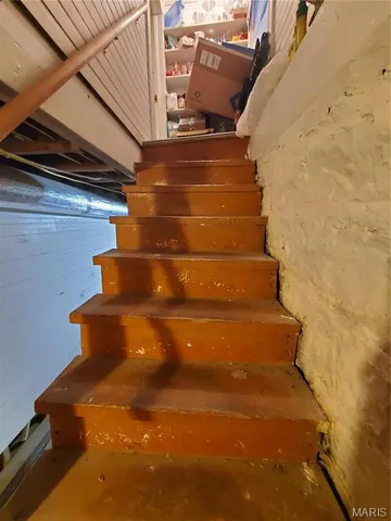 $185,000 | 508 South Grand Avenue, Houston, MO 65483