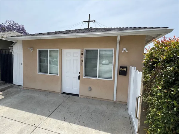 $2,700 | 10404 Fortrose Court, Whittier, CA 90603
